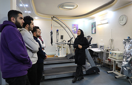 SSRII Hosts Lab Equipment Tour for Students, Announces Future Sessions