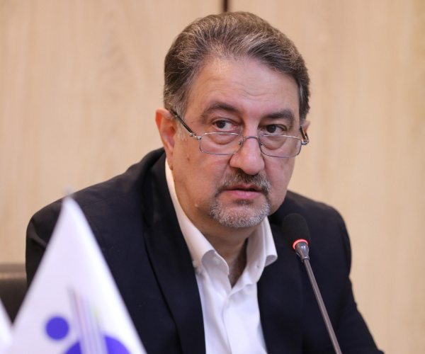 Dr. Hossein Salimi, in a knowledge-enhancement session with the university sports community on activism regarding the imposed war, emphasized that global sports governance occurs without formal authority and must preserve humanistic and ethical values.