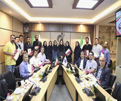 قدردانی از کارمندان پژوهشگاه تربیت بدنی در آیین بزرگداشت هفته دولت